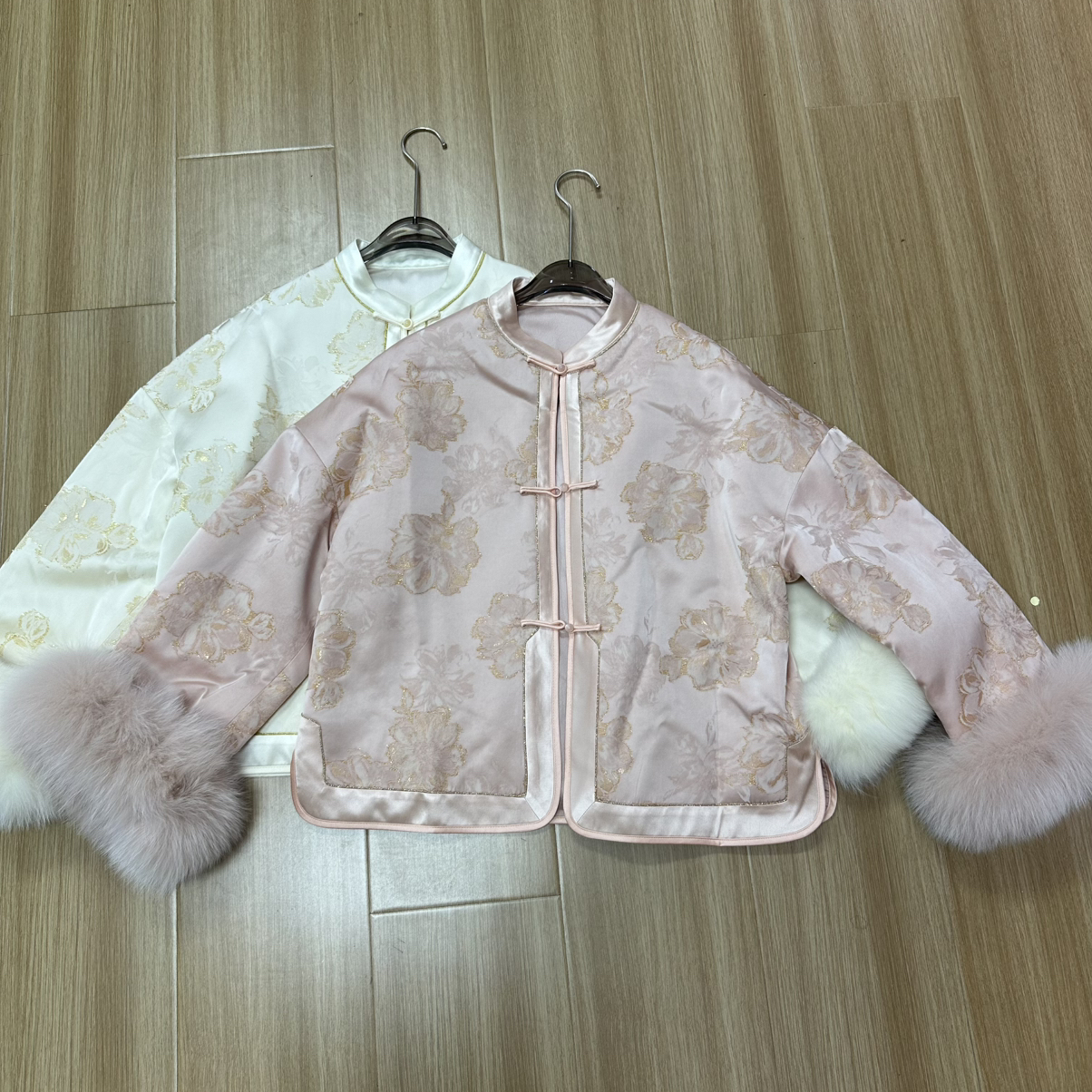 MOM皮剪花拼接三醋酸棉衣搭配可拆卸银狐毛圈袖棉服YS40G305