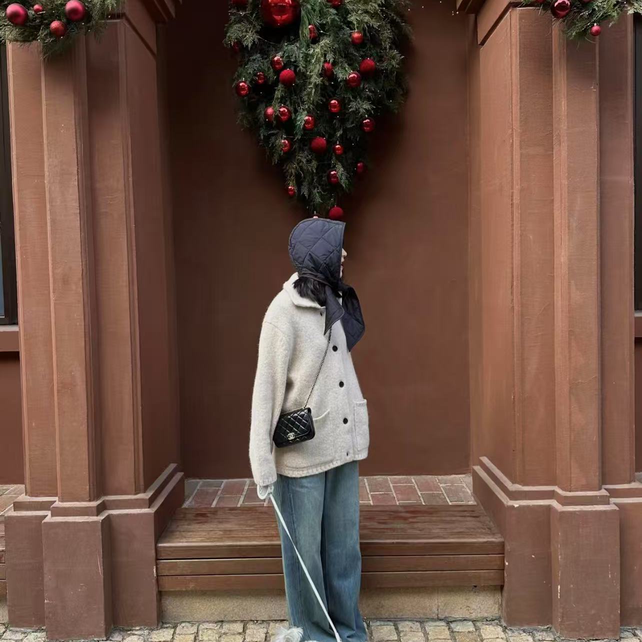 A.K SKYLAN-慵懒风翻领长袖设计感毛衣(含5羊驼毛)10530