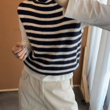 C.wei / 欧弟娜-冬上新时尚韩系复古针织马甲180806