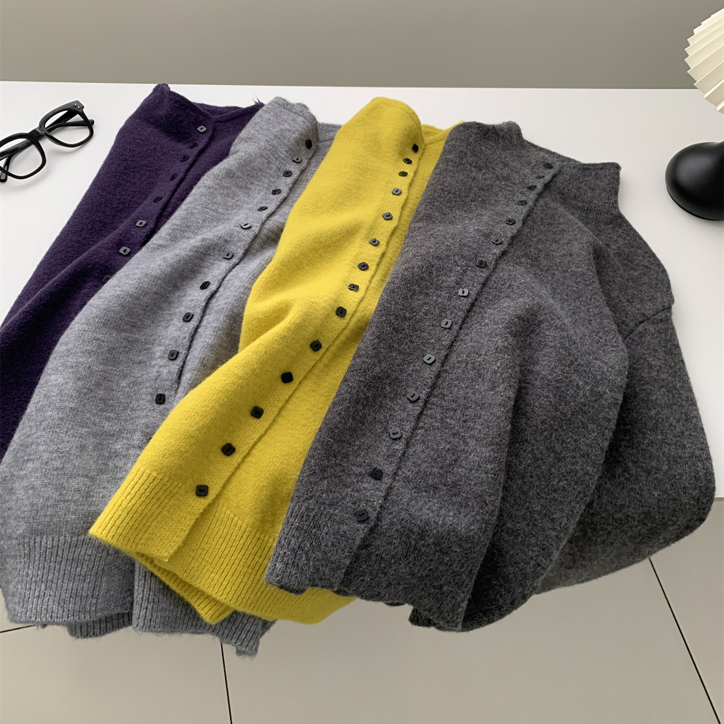 黑糖方扣半高领针织开衫女气质韩版显瘦百搭保暖秋冬洋气内搭毛衣