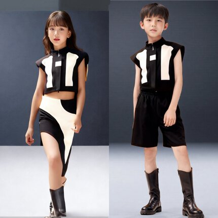女童爵士舞套装夏季新品儿童潮酷穿搭女孩模特形体走秀T台服酷飒
