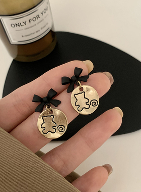 S925银针 简约ins风黑色复古蝴蝶结耳钉卡通可爱小熊耳饰耳夹E178