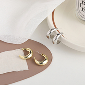 S925银针 欧美风简约气质金属耳圈耳环女新款 潮ins冷淡风耳钉A071