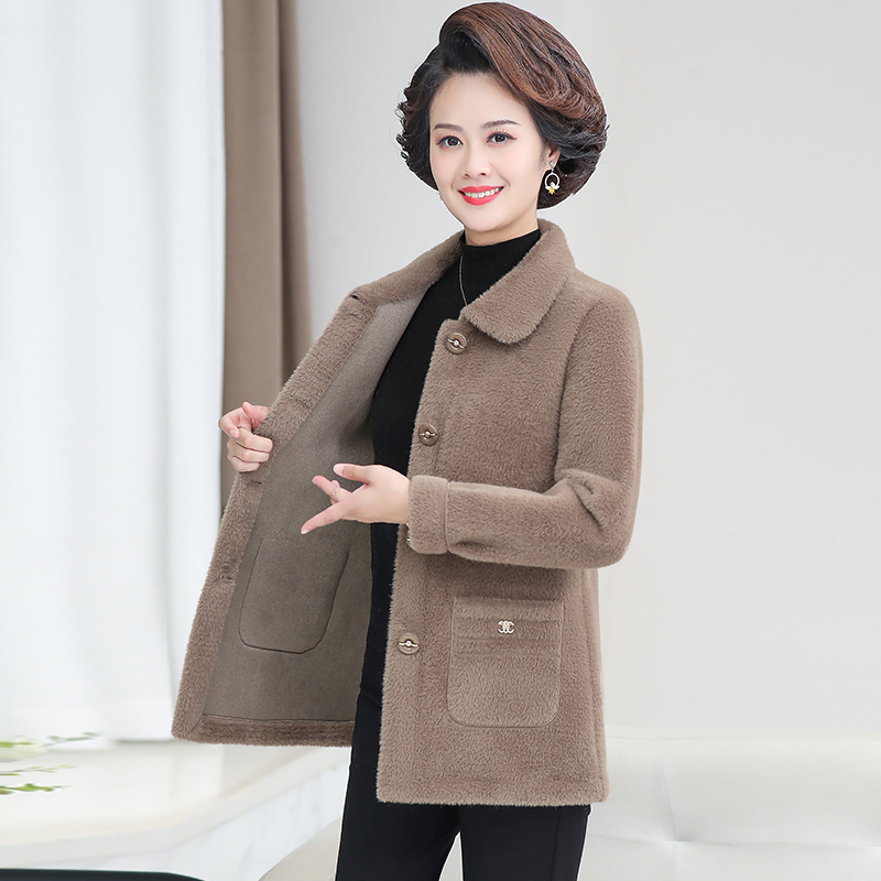 秋装女装上衣?秋装女装上衣搭配图片-第2张图片-潮百科