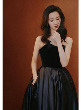 黑色晚礼服女2026夏季新款名媛主持礼服宴会气场女生日长款拖尾