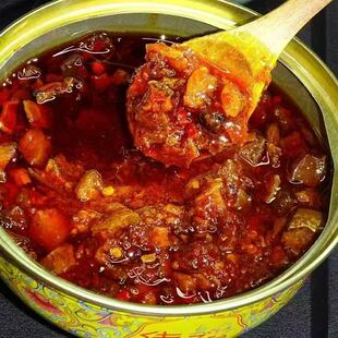 抚远纯江鱼酱鱼罐头大马哈鱼鲟鱼鱼酱鲫鱼鲢鱼罐头150/罐