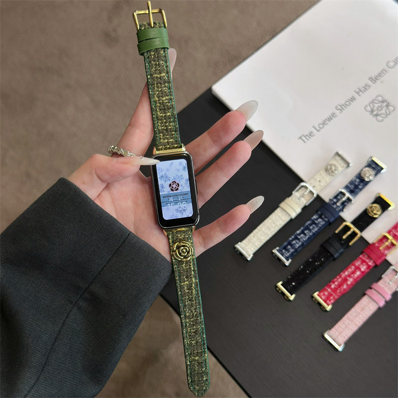 小香风山茶花适用华为9/8NFC手环10表带11pro高级感皮质Fit4腕带P