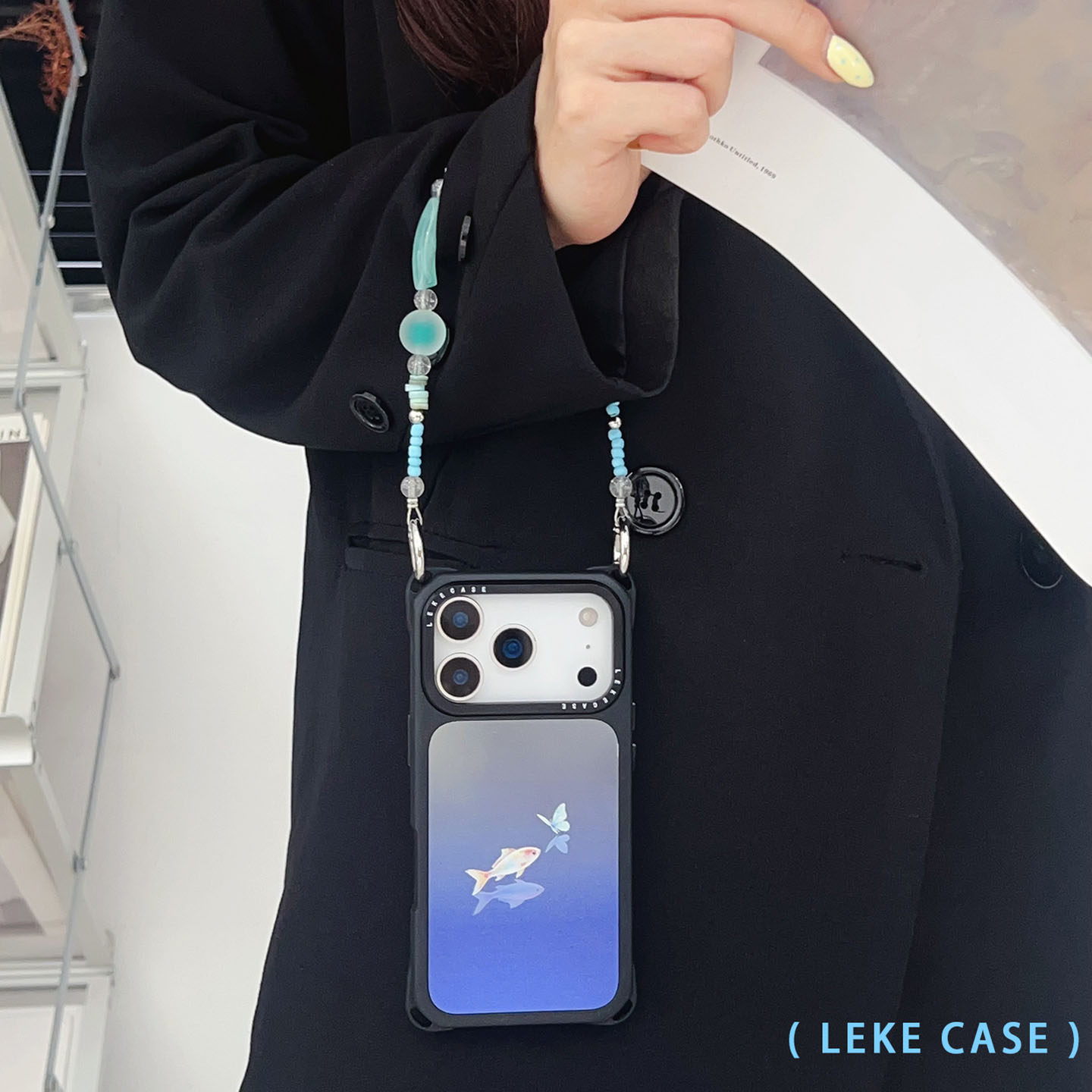 高级感鱼梦蝶影~适用苹果17pro手机壳带挂绳15手腕款iphone16promax四角开孔小米13链条14挂链12手提pura90 - 实物图