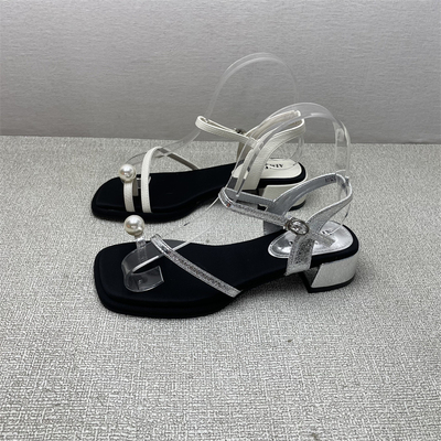 珍珠套趾粗跟一字带凉鞋女仙女风