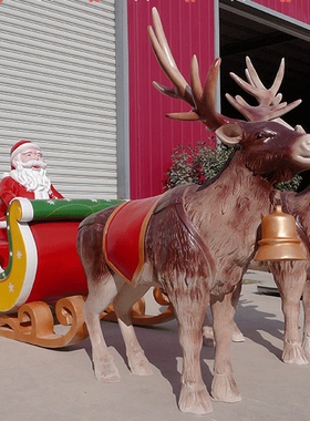 圣诞鹿拉车雪人户外雕塑玻璃钢