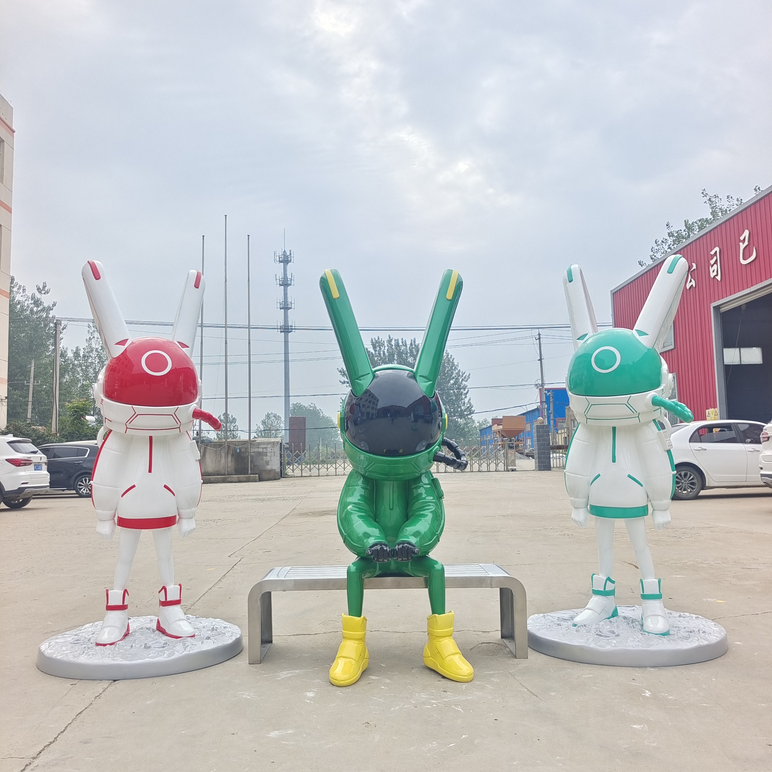 潮牌网红robbi太空月光兔摆件