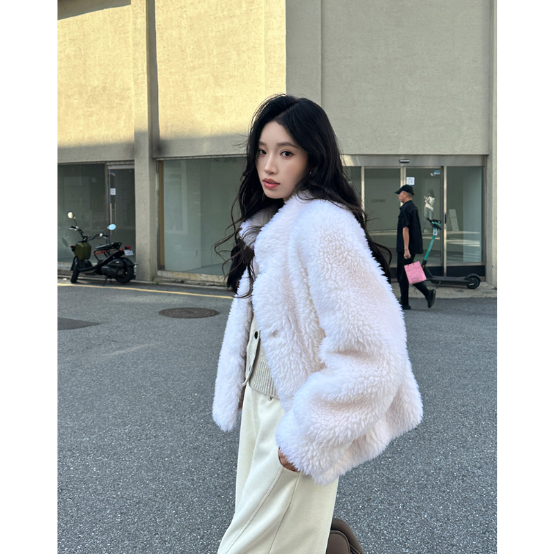 皮毛一体羊绒皮草大衣2025冬季新款短款小个子毛毛外套女