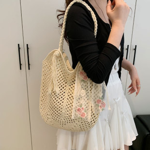 夏天镂空手工编织包包女休闲慵懒风草编包大容量海边度假风沙滩包