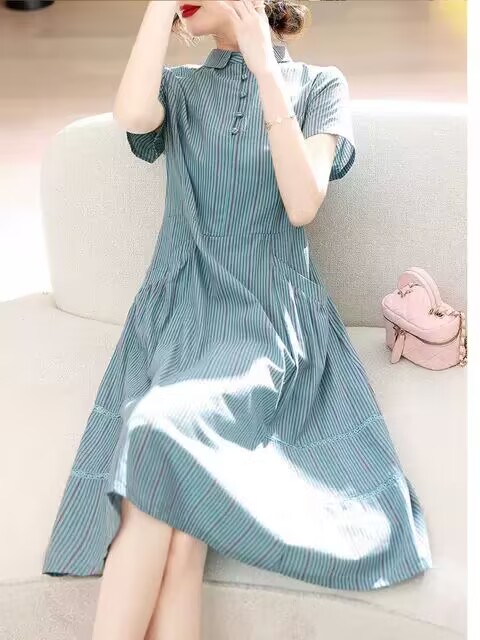 夏季新款高级感小个子连衣裙女文艺复古收腰气质高端宽松减龄裙子