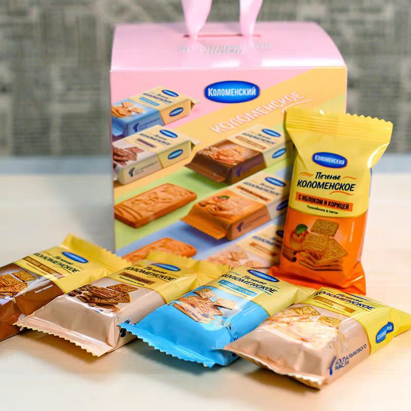 俄罗斯原装进口炫彩礼盒装卡洛姆思牌多口味饼干365克手礼小礼品