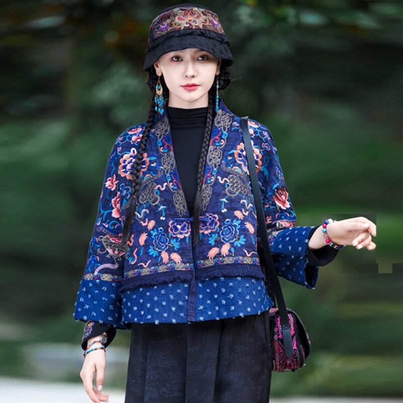 中国风秋冬复古开衫 高端刺绣花外搭 短款拼接宽松短外套女上衣
