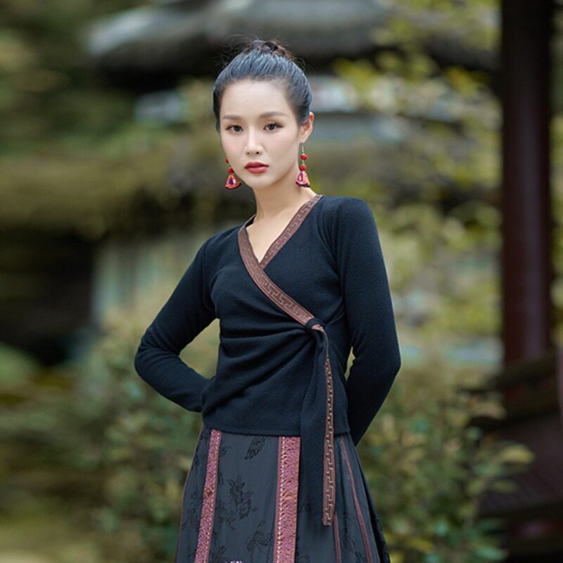 抽皱V领女复古长袖T恤