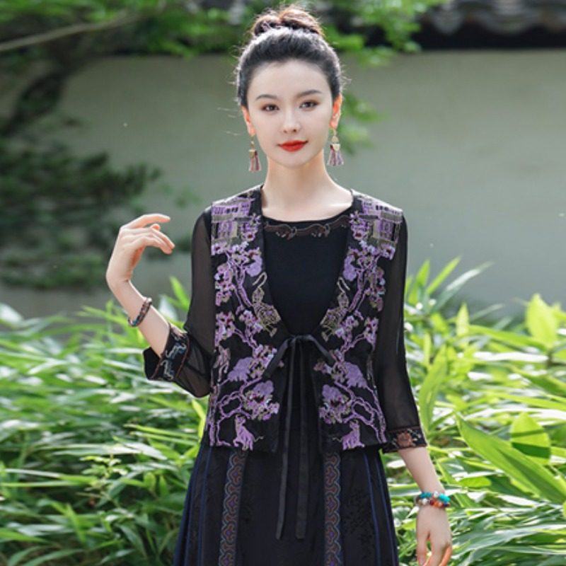开衫国潮复古重工刺绣花女马甲