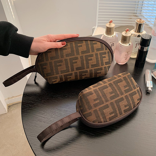 包零钱包简约化妆品包女包