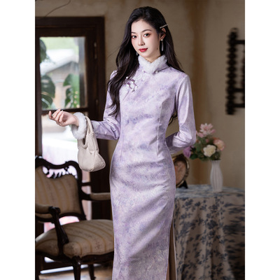 紫色新中式旗袍连衣裙2025新款秋冬季长袖改良旗袍绝美加厚女