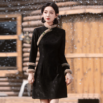 冬款加绒加厚黑色短款长袖旗袍2025新款年轻款女小个子连衣裙冬季
