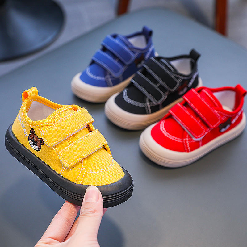 童鞋新款春秋季儿童帆布鞋男女鞋软底网红同款饼干鞋幼儿园宝宝鞋