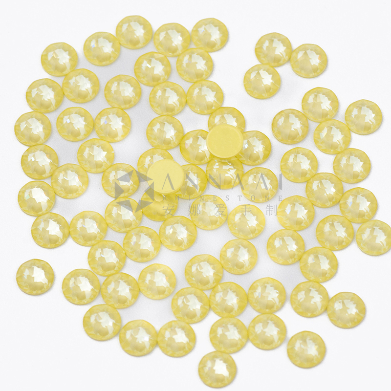 平底钻 U底 01L169I柔黄色华子美甲钻正品奥地利水晶穿戴甲钻饰品