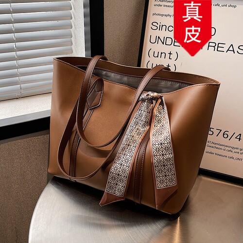 香港品牌真皮高级质感百搭托特包