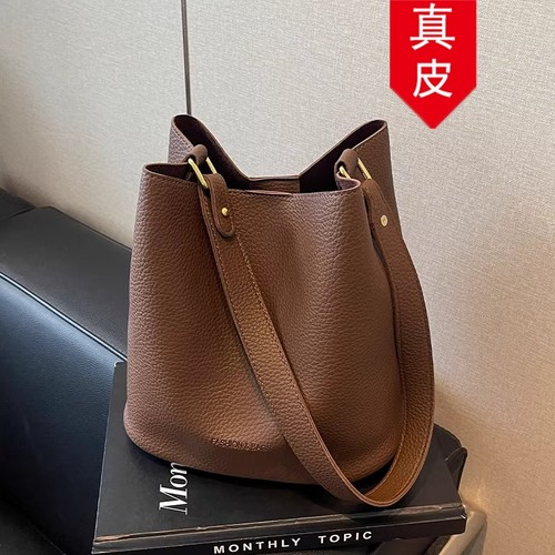 香港品牌真皮水桶包单肩斜挎包