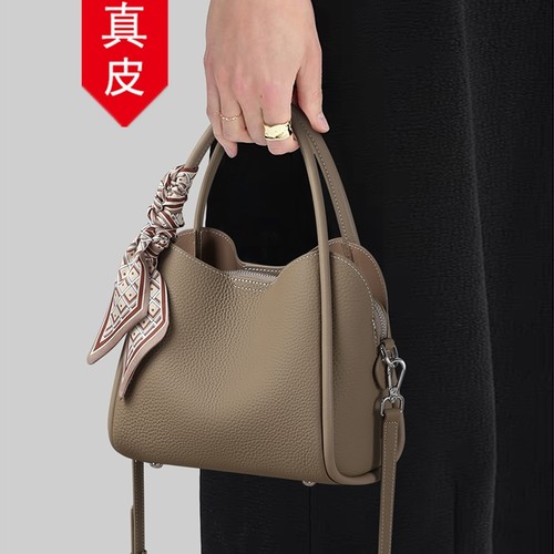 香港品牌真皮大容量水桶包