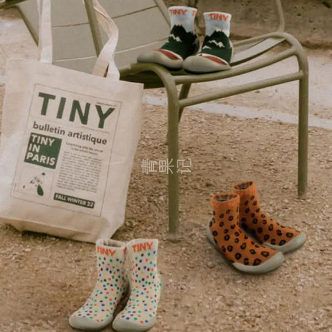 产地法国进口 Collegien 3435码 软底儿童大童保暖室内亲子地板鞋