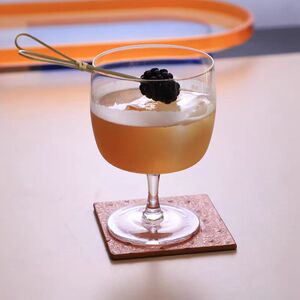 酒吧高脚鸡尾酒杯创意个性 咖啡水晶高脚玻璃杯 网红杯子高颜值