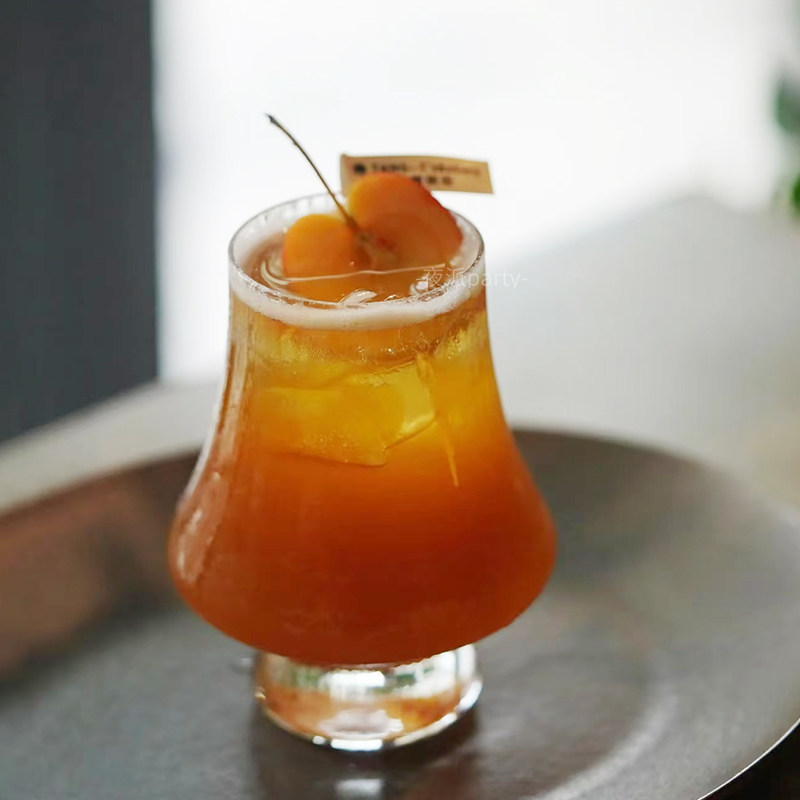 收口鸡尾酒杯调酒杯玻璃水杯特调咖啡杯子杯威士忌闻香杯饮料杯