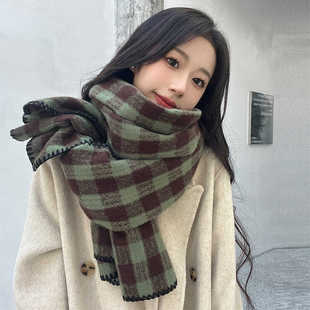 复古格子围巾女2025新款冬季绿色韩版百搭高级感学生披肩保暖围脖