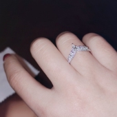 18K金小众设计超美超精致凤羽皇冠INS风戒指女时尚 高碳钻戒女饰品