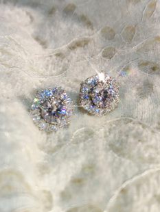 S925银针18K金王室庄园高碳钻石耳钉女轻奢复古小众夏清冷系耳饰