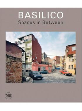 预售【英文版】Gabriele Basilico: Spaces in Between Skira