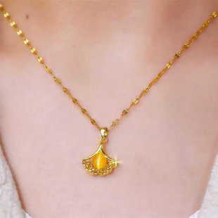 钛钢不掉色三生有幸银杏叶项链气质时尚锁骨链小众轻奢高级感吊坠