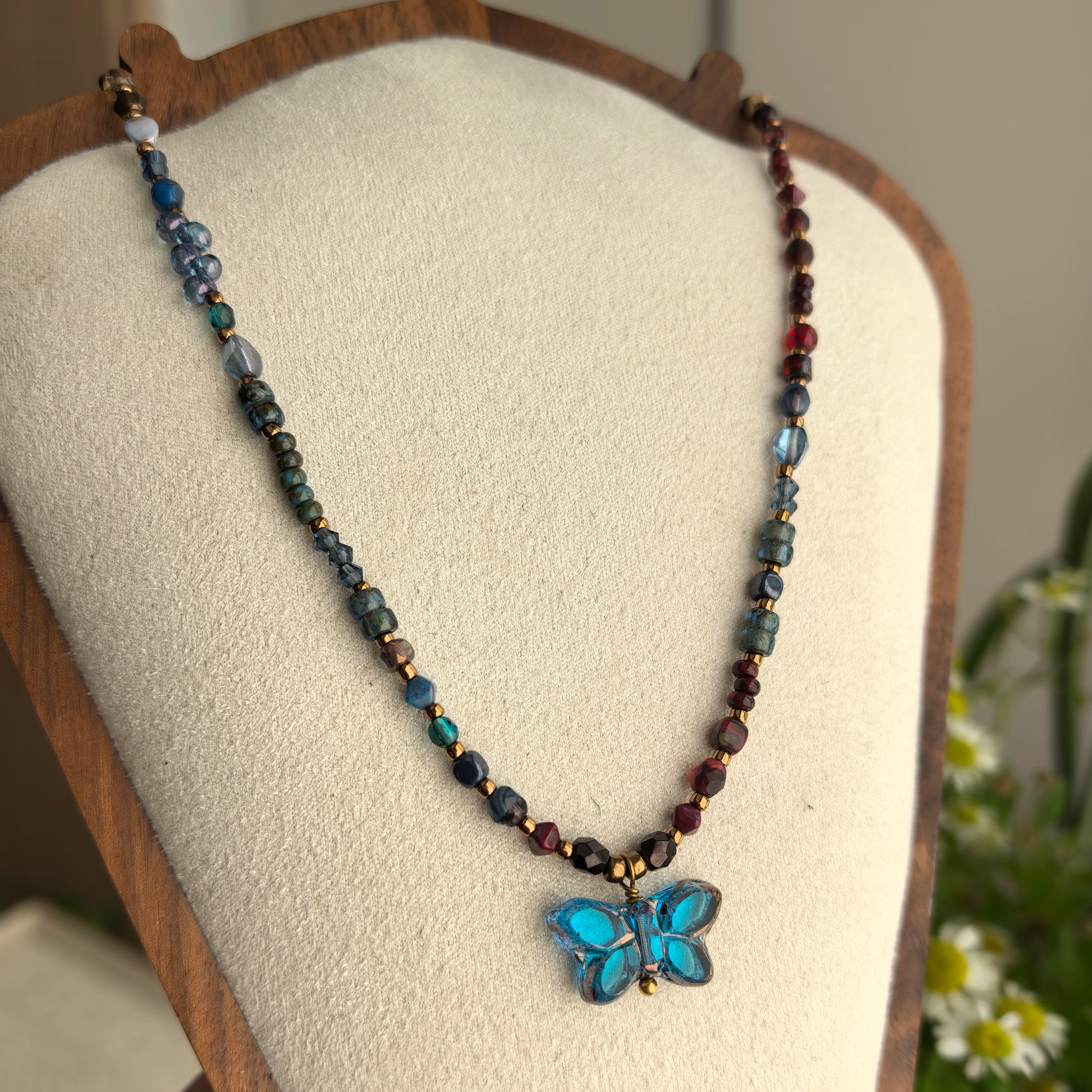 原创设计感手工串着锁骨项链