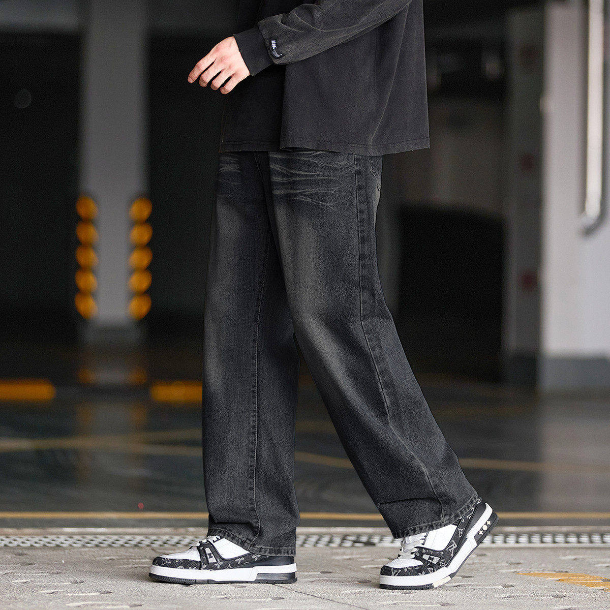 唐狮2026秋冬季新款牛仔长裤男士直筒裤美式复古水洗做旧时尚男裤