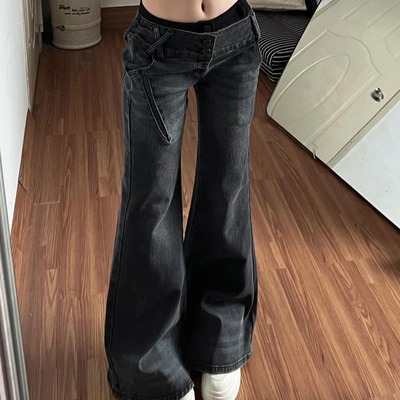 辣妹低腰微喇牛仔裤女款冬季新款修身个性别致小众显瘦休闲直筒裤