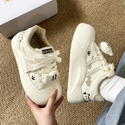 冬季保暖加绒可爱小白鞋子女厚底棉鞋2025新款面包鞋运动休闲板鞋