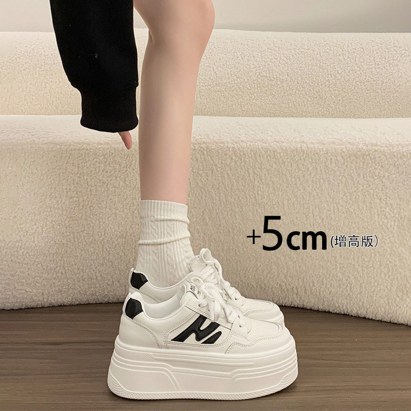 爆款厚底小白鞋女配裙2026春季新款内增高5cm小个子显高休闲板鞋