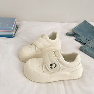 KT猫魔术贴厚底小白鞋女配裙子圆头面包鞋子超火学生百搭休闲板鞋