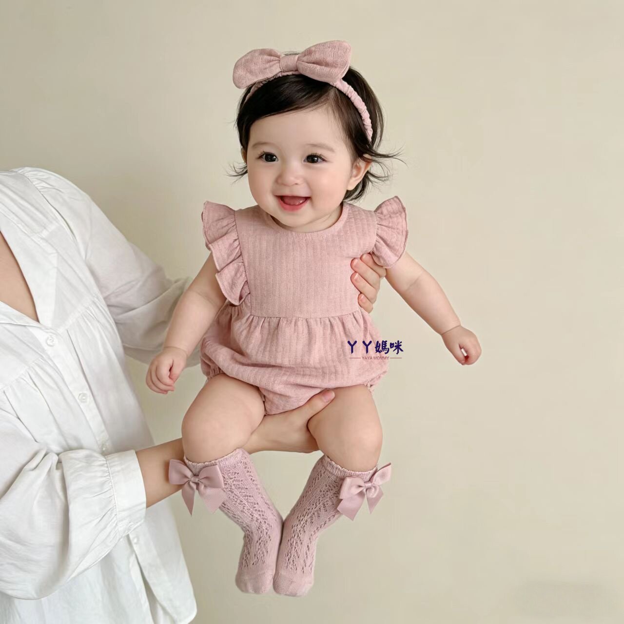 满月婴儿衣服夏装纯棉薄款包屁衣新生宝宝洋气甜美百天宴公主哈衣
