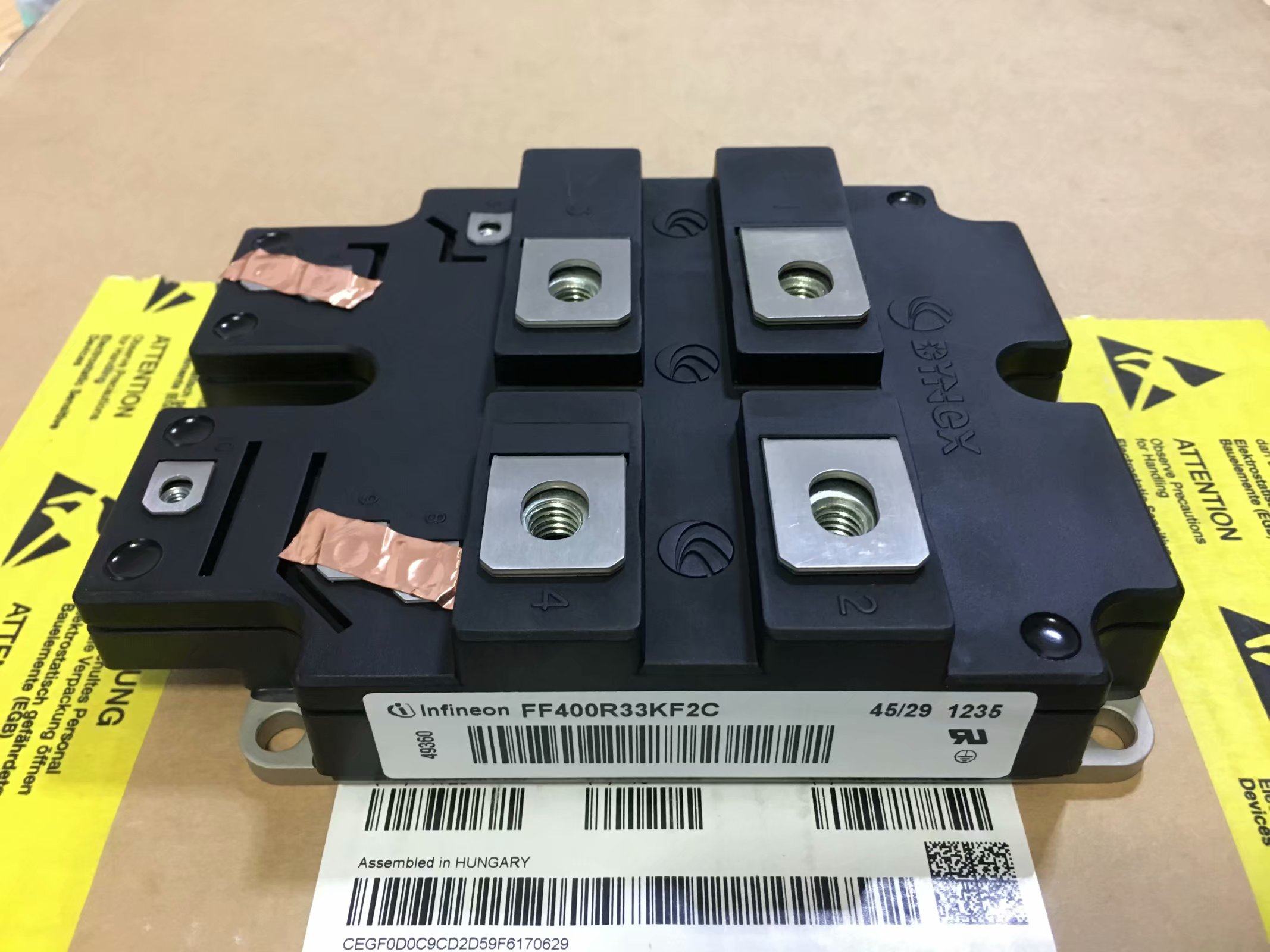 DIM400GDM33-F000 DIM400GDM33-F076 DIM200PHM33-F076全新原装现