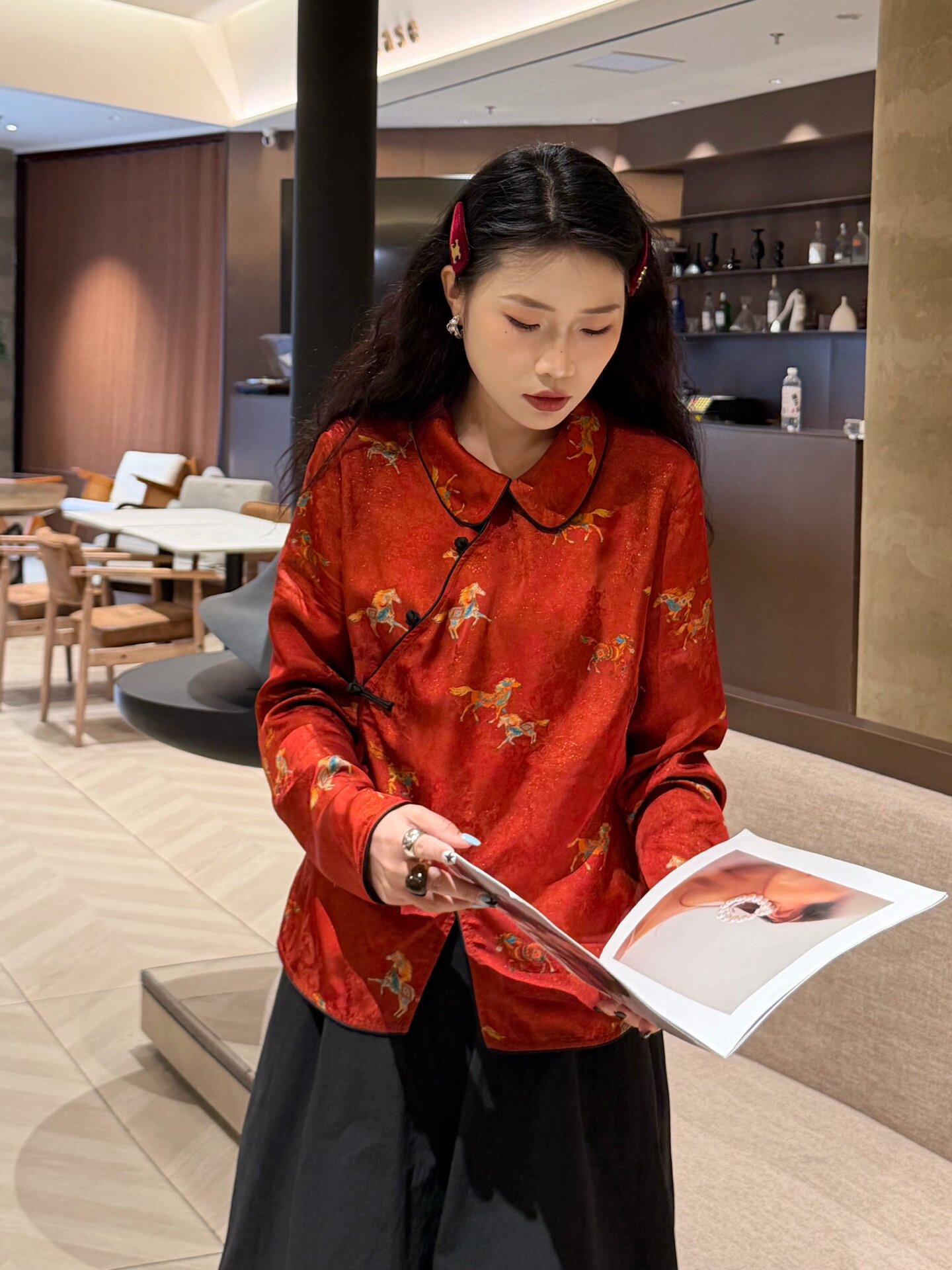 2026早春高端定制50真丝彩金织小马上衣女轻奢品质新中式娃娃领