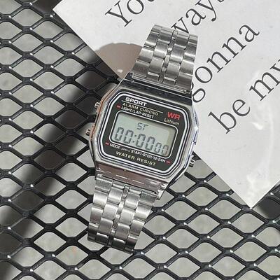 小方块电子手表男女款初高中学生高级感炫酷潮流运动帅气2025新款