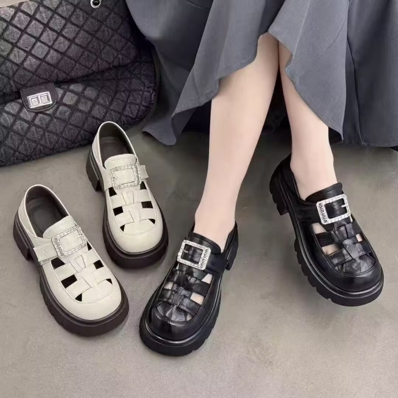 真皮！商场撤柜断码厚底粗跟魔术贴小皮鞋罗马凉鞋女M082050-1