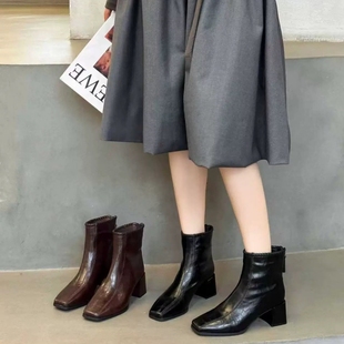 7657 专柜商场撤柜断码 短靴女Z6 洋气时装 27A 粗跟方头后拉链时尚